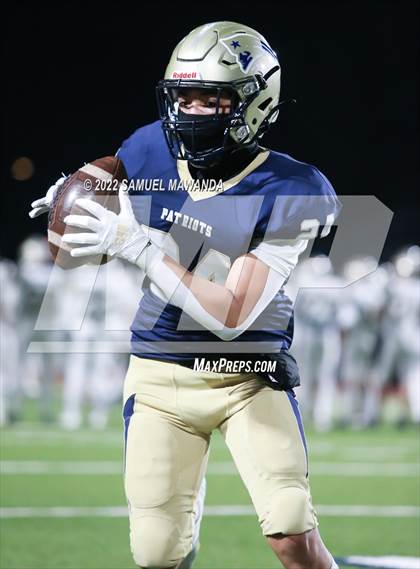 Thumbnail 3 in Birmingham vs Laguna Hills (Division 3-A SoCal  Regional Final) photogallery.