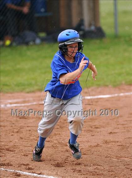 Thumbnail 1 in Livonia @ Bath photogallery.