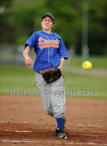 Thumbnail 2 in Livonia @ Bath photogallery.