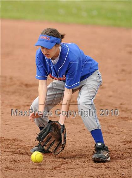 Thumbnail 1 in Livonia @ Bath photogallery.