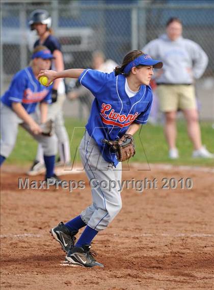 Thumbnail 1 in Livonia @ Bath photogallery.
