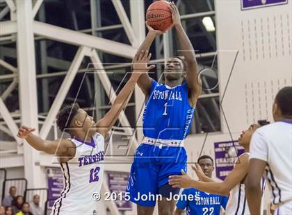 Thumbnail 2 in Seton Hall Prep @ Newark Tech photogallery.