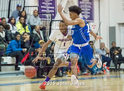 Thumbnail 1 in Seton Hall Prep @ Newark Tech photogallery.