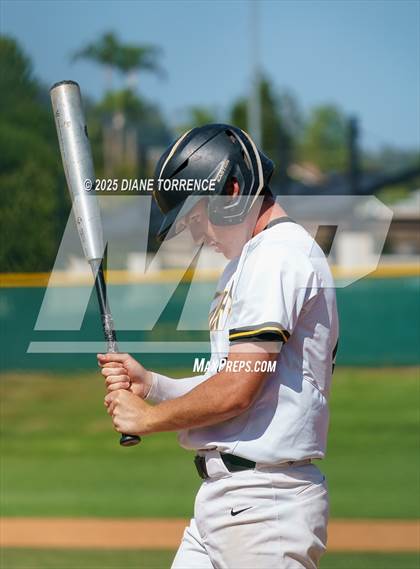 Thumbnail 2 in Foothill vs. Millikan photogallery.