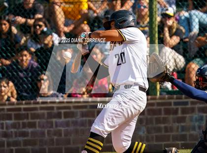 Thumbnail 2 in Foothill vs. Millikan photogallery.