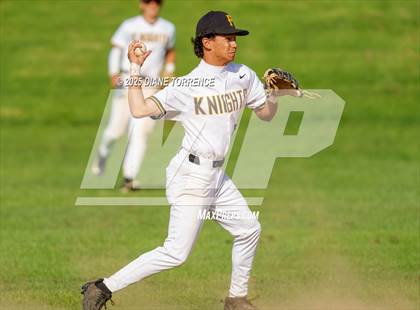 Thumbnail 2 in Foothill vs. Millikan photogallery.