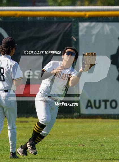 Thumbnail 2 in Foothill vs. Millikan photogallery.