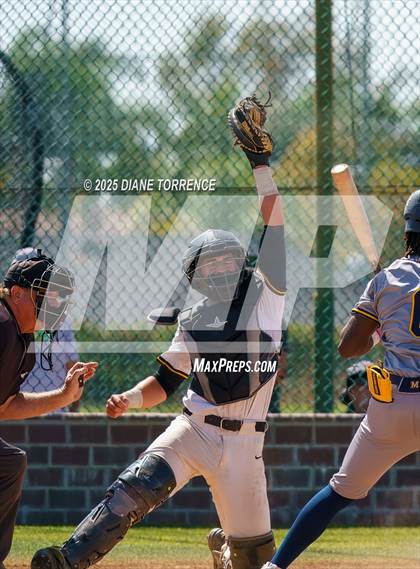 Thumbnail 2 in Foothill vs. Millikan photogallery.