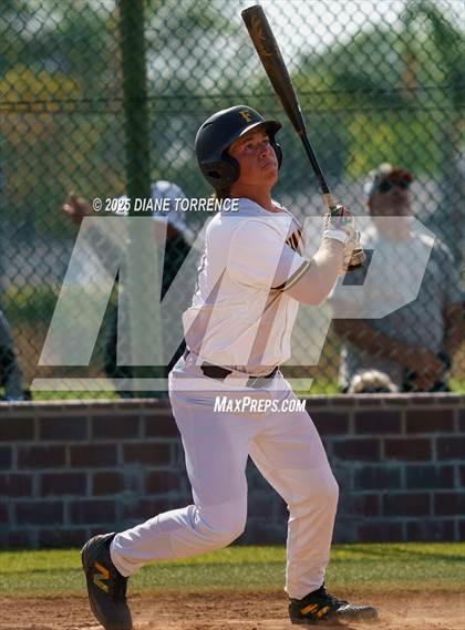 Thumbnail 3 in Foothill vs. Millikan photogallery.