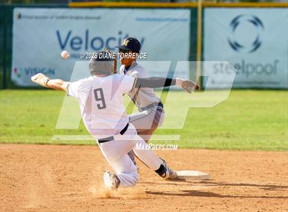 Thumbnail 1 in Foothill vs. Millikan photogallery.