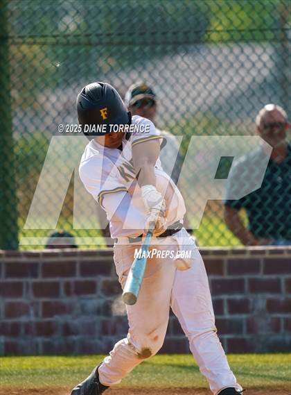 Thumbnail 2 in Foothill vs. Millikan photogallery.