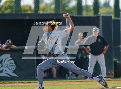 Thumbnail 2 in Foothill vs. Millikan photogallery.