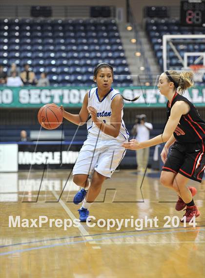 Thumbnail 1 in Central vs. La Jolla (CIF SDS D3 Final) photogallery.