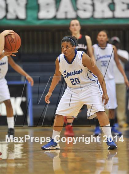 Thumbnail 1 in Central vs. La Jolla (CIF SDS D3 Final) photogallery.