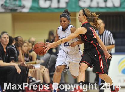 Thumbnail 3 in Central vs. La Jolla (CIF SDS D3 Final) photogallery.