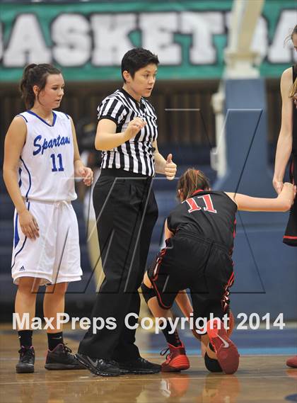 Thumbnail 1 in Central vs. La Jolla (CIF SDS D3 Final) photogallery.