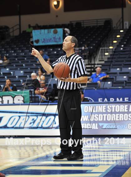 Thumbnail 3 in Central vs. La Jolla (CIF SDS D3 Final) photogallery.