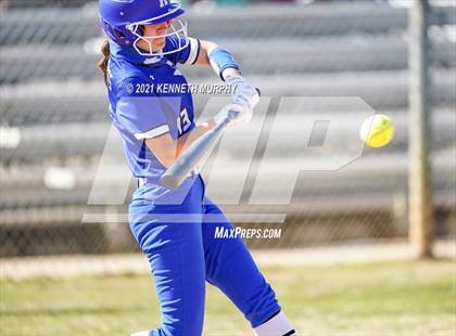 Thumbnail 1 in Krum vs Huntsville photogallery.