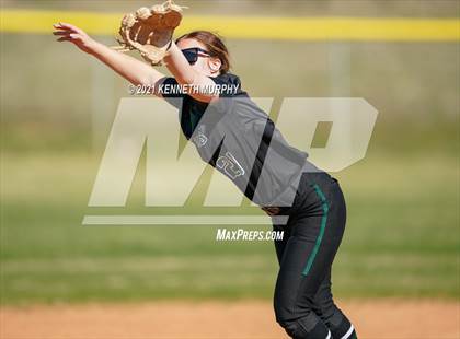Thumbnail 2 in Krum vs Huntsville photogallery.