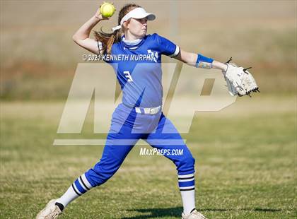 Thumbnail 1 in Krum vs Huntsville photogallery.