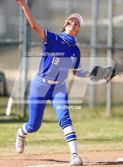 Thumbnail 2 in Krum vs Huntsville photogallery.