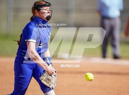 Thumbnail 2 in Krum vs Huntsville photogallery.