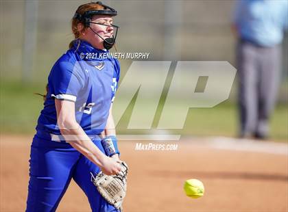 Thumbnail 2 in Krum vs Huntsville photogallery.