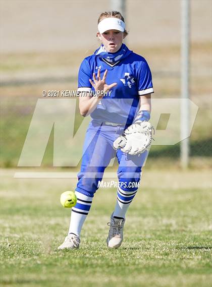 Thumbnail 1 in Krum vs Huntsville photogallery.