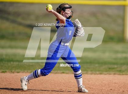 Thumbnail 1 in Krum vs Huntsville photogallery.