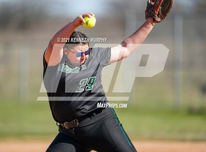 Thumbnail 1 in Krum vs Huntsville photogallery.