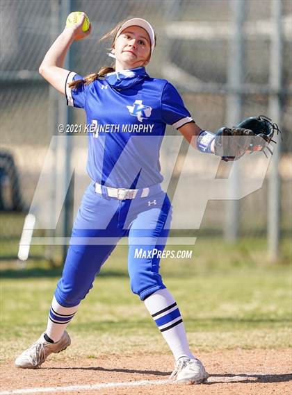 Thumbnail 3 in Krum vs Huntsville photogallery.