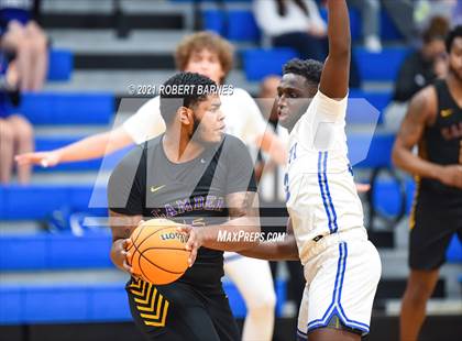 Thumbnail 1 in Camden @ Paul VI photogallery.