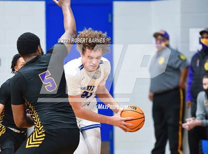 Thumbnail 3 in Camden @ Paul VI photogallery.