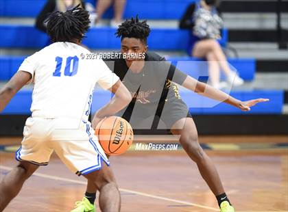 Thumbnail 3 in Camden @ Paul VI photogallery.