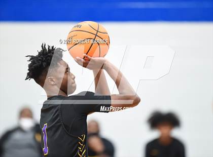 Thumbnail 3 in Camden @ Paul VI photogallery.