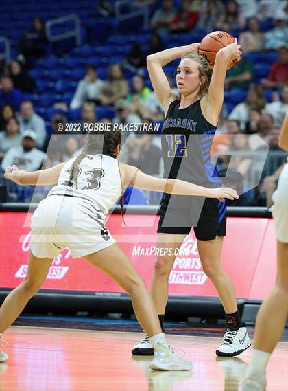 Thumbnail 3 in Sands vs. Huckabay (UIL 1A State Semifinal) photogallery.