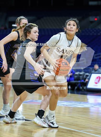 Thumbnail 1 in Sands vs. Huckabay (UIL 1A State Semifinal) photogallery.