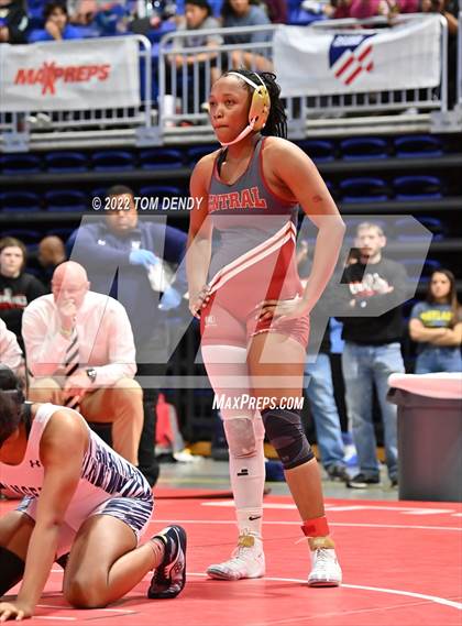 Thumbnail 1 in UIL State Championships - 5A/6A 3rd/5th Place Session 6 photogallery.