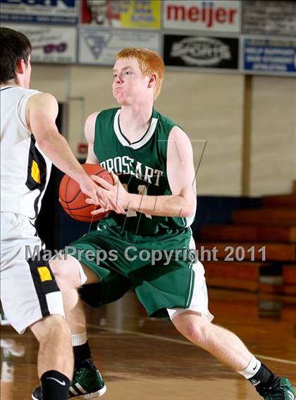 Thumbnail 3 in Bishop Brossart vs. Clay County (Lloyd Memorial Classic) photogallery.