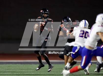 Thumbnail 2 in Folsom @ Pittsburg photogallery.
