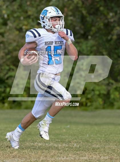 Thumbnail 2 in Reicher Catholic @ Grace Prep photogallery.