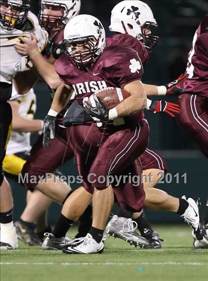 Thumbnail 2 in McQuaid Jesuit vs. Aquinas Institute (Section 5 Class A Final) photogallery.