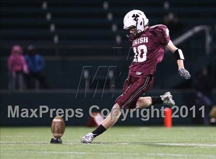 Thumbnail 1 in McQuaid Jesuit vs. Aquinas Institute (Section 5 Class A Final) photogallery.