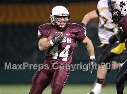 Thumbnail 3 in McQuaid Jesuit vs. Aquinas Institute (Section 5 Class A Final) photogallery.
