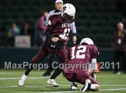Thumbnail 2 in McQuaid Jesuit vs. Aquinas Institute (Section 5 Class A Final) photogallery.