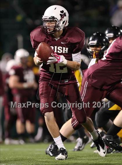 Thumbnail 2 in McQuaid Jesuit vs. Aquinas Institute (Section 5 Class A Final) photogallery.