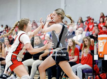Thumbnail 2 in Como-Pickton vs. Muenster photogallery.