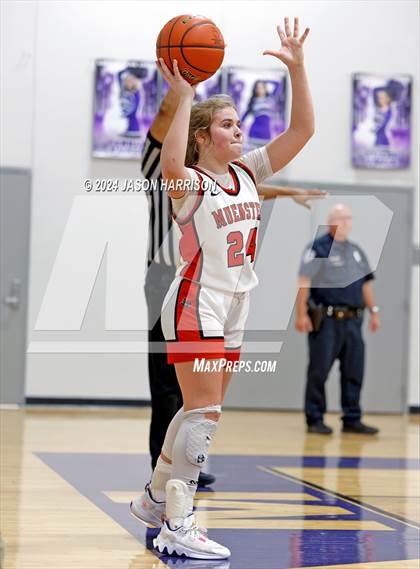 Thumbnail 3 in Como-Pickton vs. Muenster photogallery.