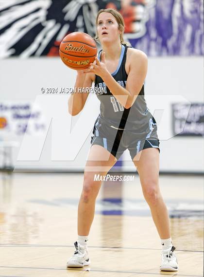 Thumbnail 1 in Como-Pickton vs. Muenster photogallery.