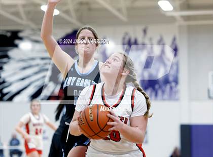 Thumbnail 2 in Como-Pickton vs. Muenster photogallery.